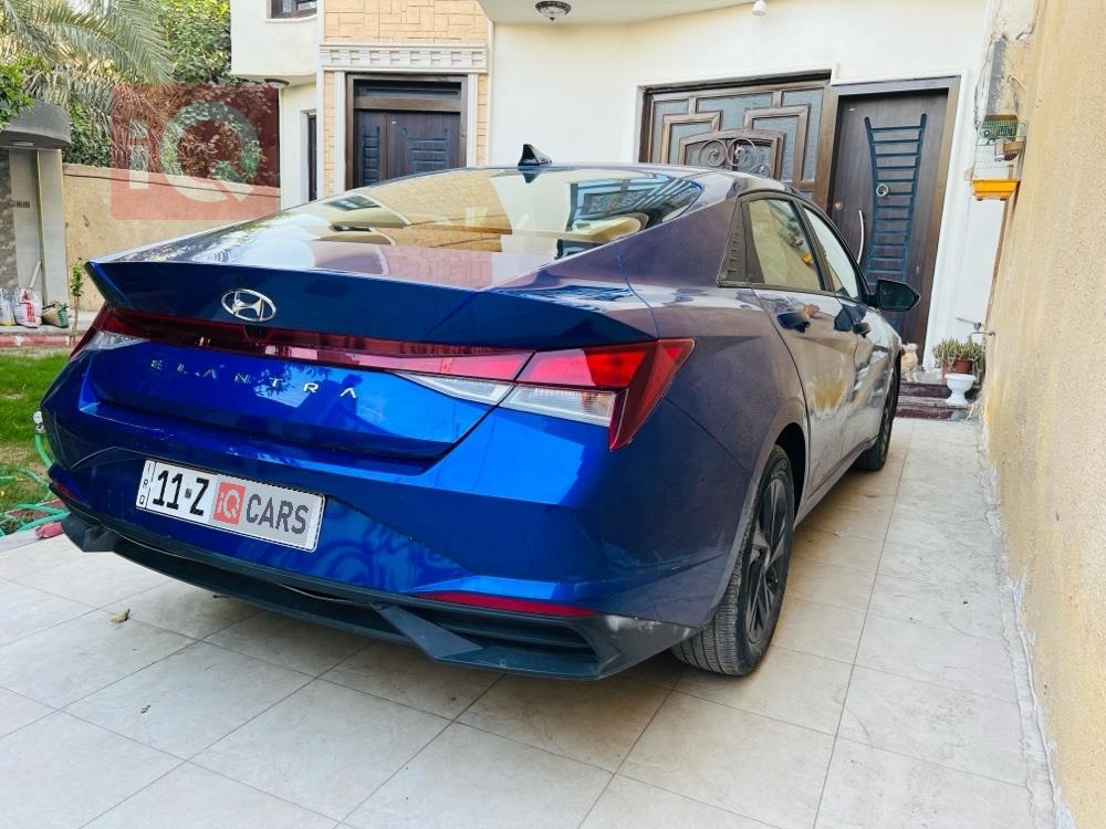 هیوندای ئەلەنترا